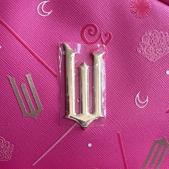 Claire’s Wicked Pink Small Backpack - Picture 4 of 7